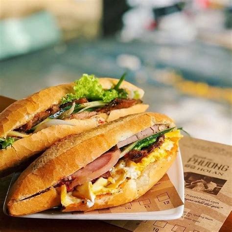  Bánh Mì Lụa Phượng Hoàng -  Sự Kết Hợp Kỳ Diệu Của Bánh Xốp Giòn và Thịt Heo Ngọt Lịm