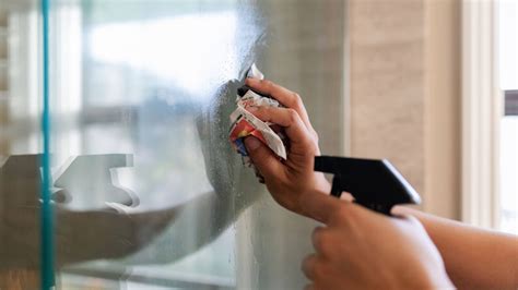 How to Get Tape Residue Off Glass: A Sticky Situation with Creative Solutions